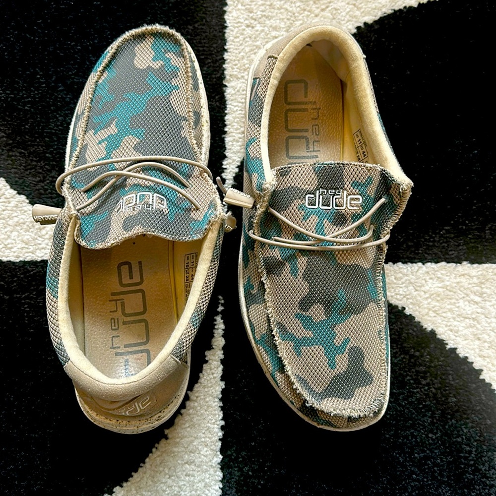 Hey Dude Men’s Loafers